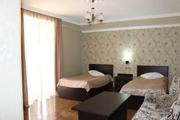 Tek Büyük veya İki Ayrı Yataklı Oda, Şehir Manzaralı