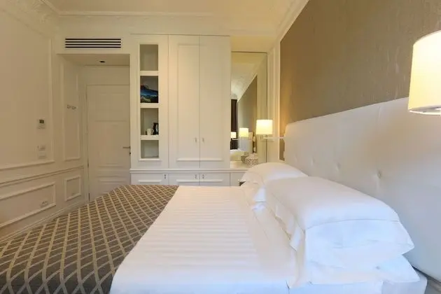 Classic Büyük Yataklı Tek Kişilik Oda