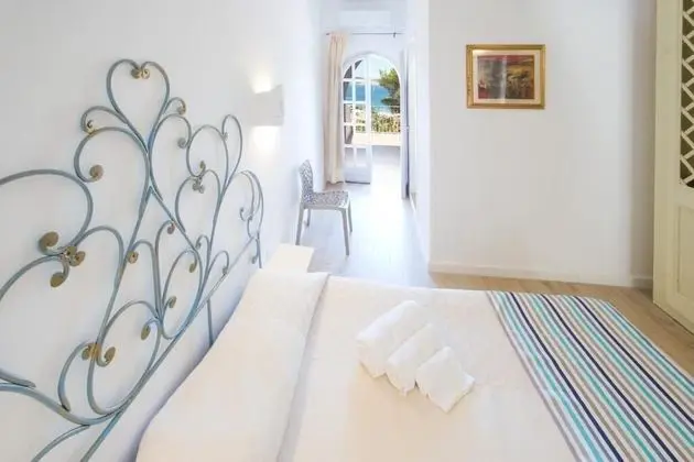 Tek Büyük Yataklı Oda, Balkon, Deniz Manzaralı