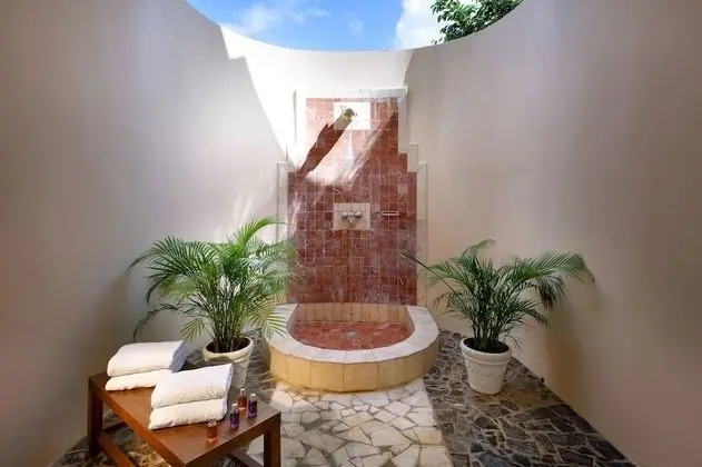 Romance Villa Suite Ocean View
