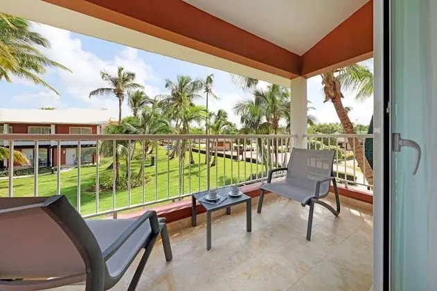 Loft Suite Garden View