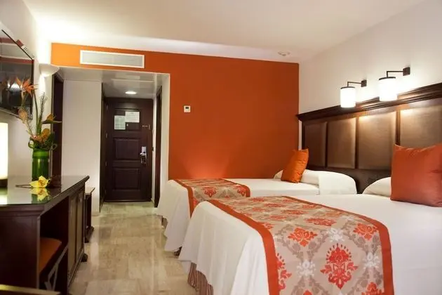Deluxe Üç Kişilik Oda, Okyanus Manzaralı (Panoramic)
