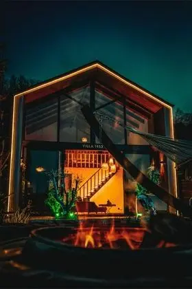 Superior Deluxe Villa, Dağ veya Havuz Manzaralı, Isıtmalı Özel Havuzlu