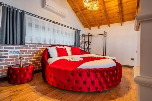 Falcon Villa, Dağ veya Havuz Manzaralı, Isıtmalı Özel Havuzlu