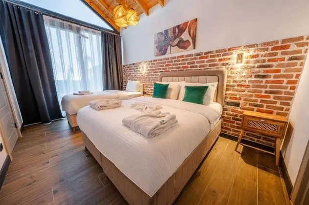 Falcon Villa, Dağ veya Havuz Manzaralı, Isıtmalı Özel Havuzlu