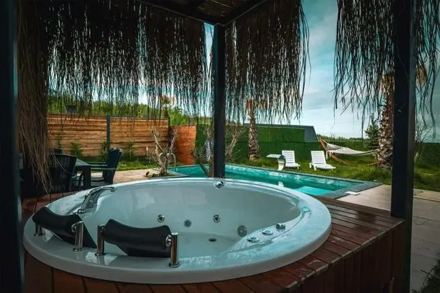 Paradise Superior Villa, Dağ veya Havuz Manzaralı, Isıtmalı Özel Havuzlu
