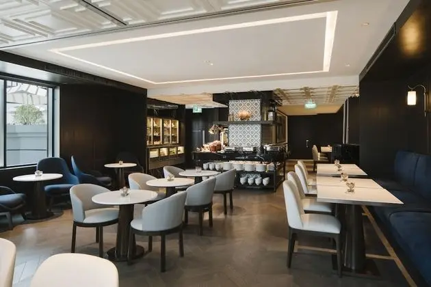 Crystal Club Deluxe Room
