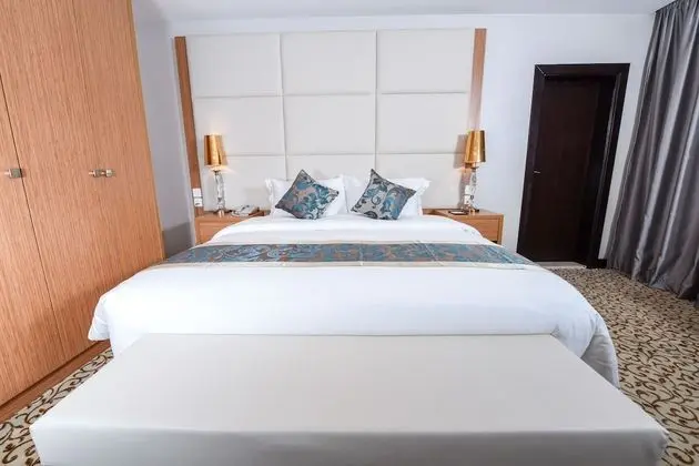 Executive Süit, 2 Yatak Odası, Business Dinlenme Salonu Kullanımı, Şehir Manzaralı