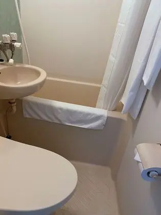 Tek Kişilik Oda, Sigara İçilmez