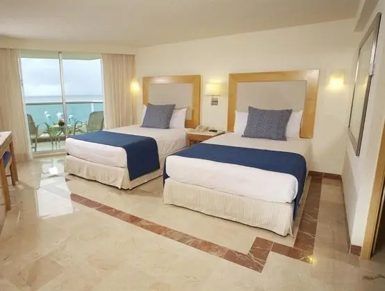 Çift ​​kişilik Deluxe Partial Ocean View