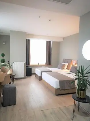 Deluxe Üç Kişilik Oda , Şehir Manzaralı