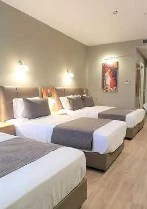 Deluxe Üç Kişilik Oda , Şehir Manzaralı