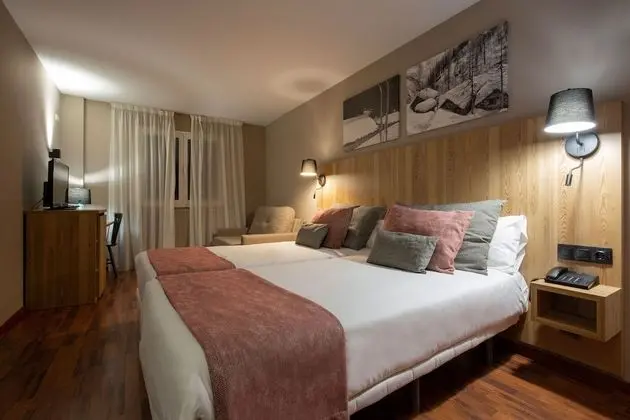 Üç Kişilik Oda (Interior 2+1)