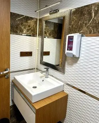 Ekonomik Oda, Şehir Manzaralı, Balkonlu