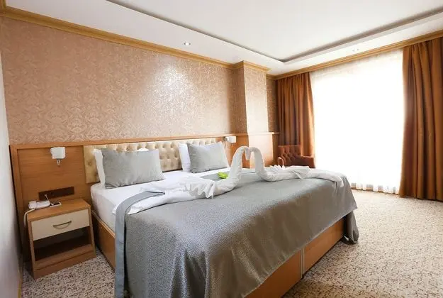 Üç Kişilik Oda,Şehir Manzaralı,Balkonlu