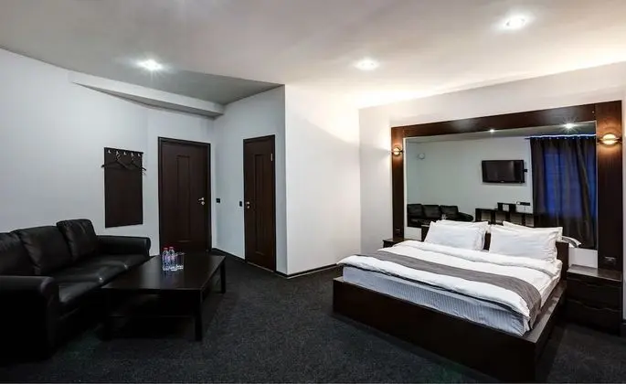 Luxury Tek Büyük veya İki Ayrı Yataklı Oda