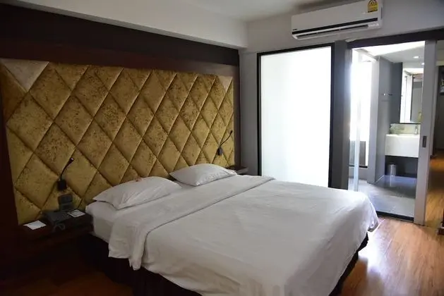 Premium Double M