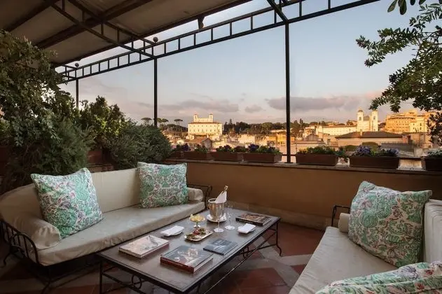 Romantic Çatı Katı (Loft), Teras