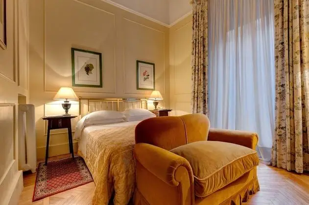 Superior Tek Büyük veya İki Ayrı Yataklı Oda