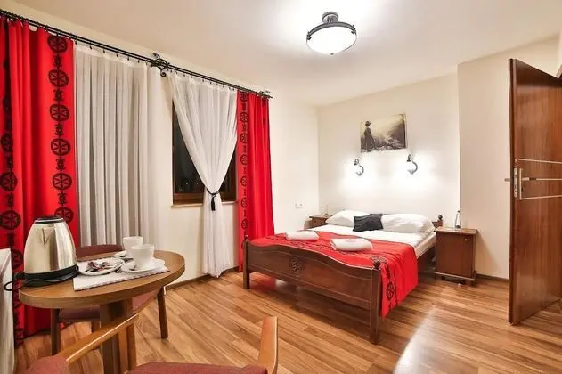 Deluxe Stüdyo, Birden Çok Yatak, Sigara İçilmez