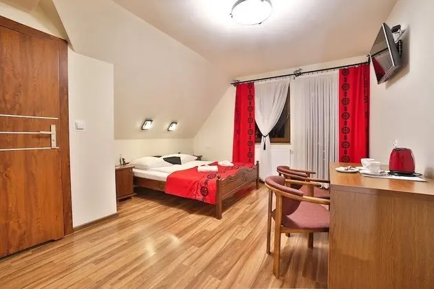 Tek Büyük Yataklı Oda, Dağ Manzaralı