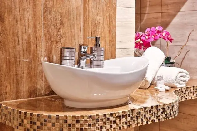 Tek Büyük Yataklı Oda, Dağ Manzaralı