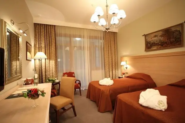 Deluxe Tek Büyük veya İki Ayrı Yataklı Oda