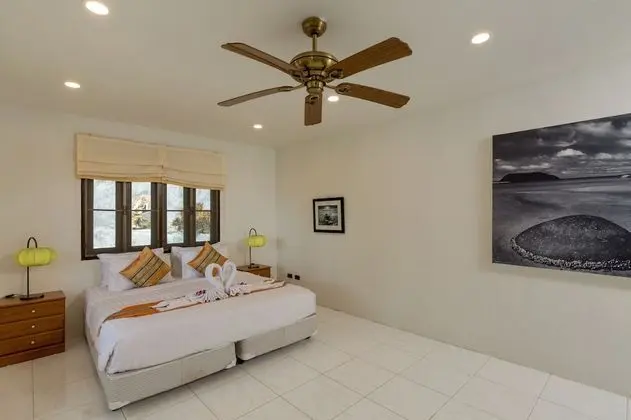 6 Bedrooms with Private Pool Villa