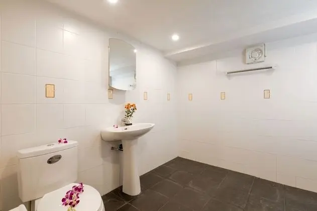 6 Bedrooms with Private Pool Villa