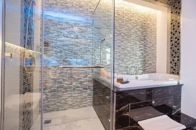 Suite with Balcony