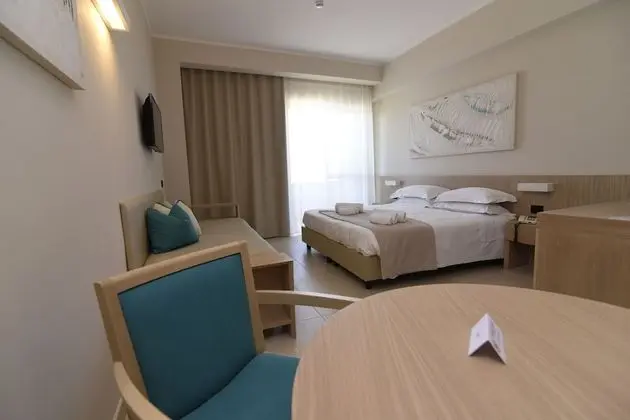Deluxe Üç Kişilik Oda