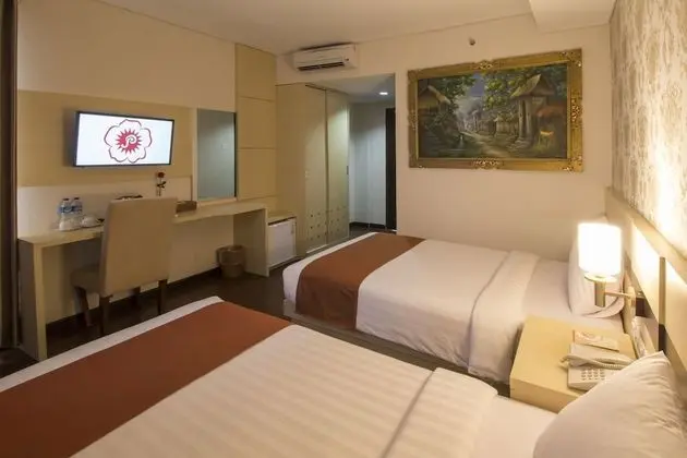 Deluxe Oda, Birden Çok Yatak, Sigara İçilmez