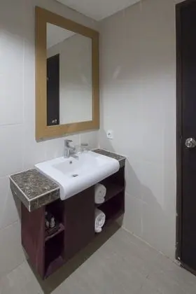 Deluxe Oda, Birden Çok Yatak, Sigara İçilmez