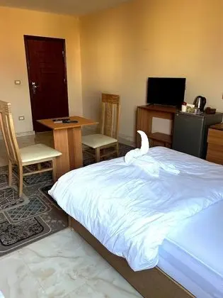 Üç Kişilik Oda