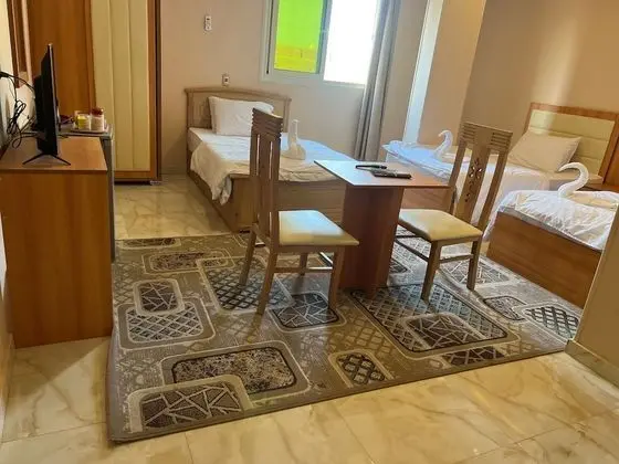 Üç Kişilik Oda
