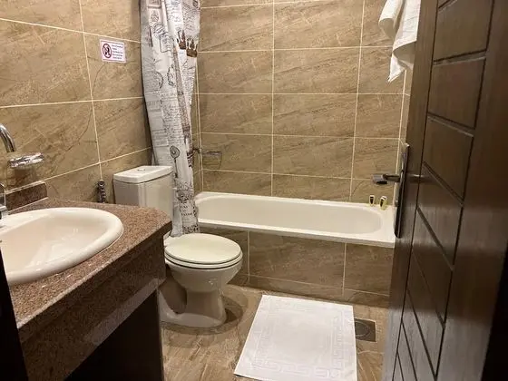 Üç Kişilik Oda