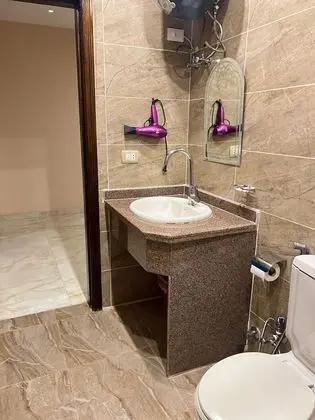 Üç Kişilik Oda
