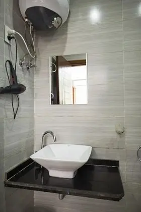 Üç Kişilik Oda