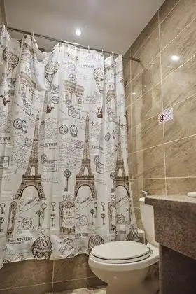 Üç Kişilik Oda
