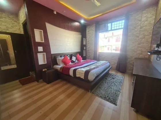 Deluxe Tek Büyük Yataklı Oda, 1 Çift Kişilik Yatak, Sigara İçilmez