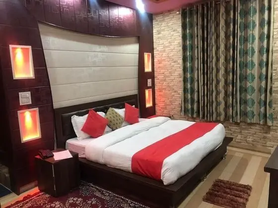 Deluxe Tek Büyük Yataklı Oda, 1 Çift Kişilik Yatak, Sigara İçilmez