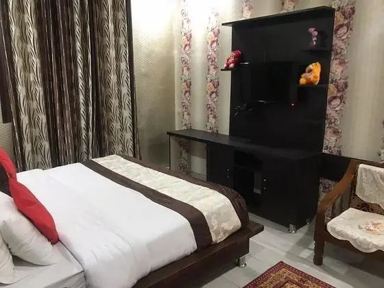 Deluxe Tek Büyük Yataklı Oda, 1 Çift Kişilik Yatak, Sigara İçilmez