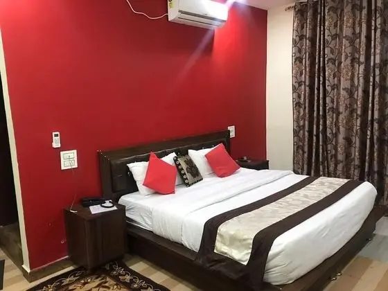 Deluxe Tek Büyük Yataklı Oda, 1 Çift Kişilik Yatak, Sigara İçilmez