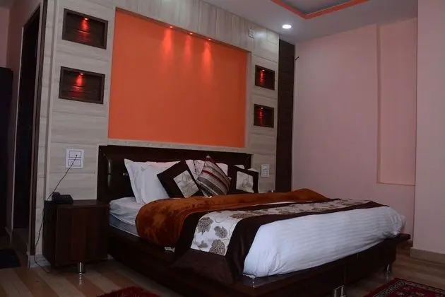 Deluxe Tek Büyük Yataklı Oda, 1 Çift Kişilik Yatak, Sigara İçilmez