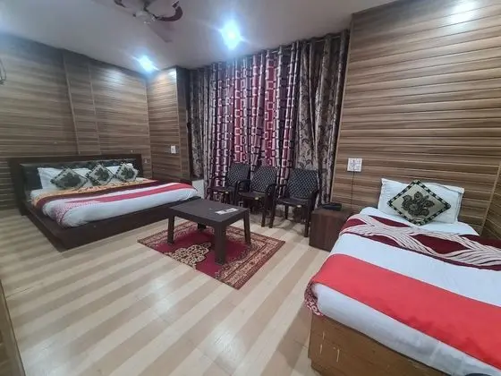 Deluxe Üç Kişilik Oda, 1 En Büyük (King) Boy Yatak, Sigara İçilmez