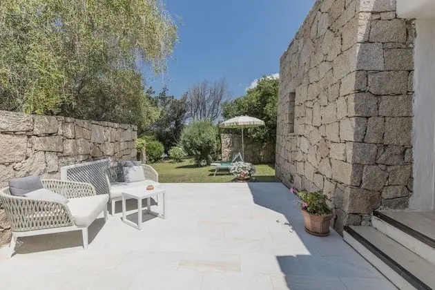 Junior Süit, Bahçeli (for 3 people)