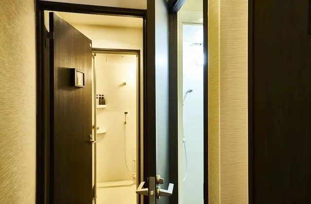 Basic Ortak Ranzalı Oda, Sadece kadınlar için, Sigara İçilmez, Ortak Banyo