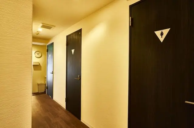 Basic Ortak Ranzalı Oda, Sadece kadınlar için, Sigara İçilmez, Ortak Banyo
