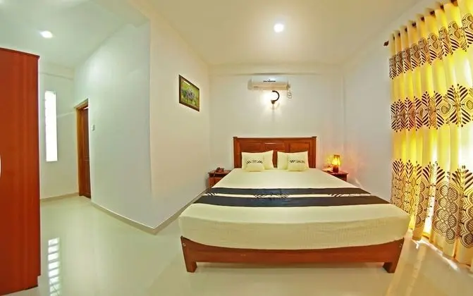 Superior Tek Büyük Yataklı Oda, Balkon, Bahçe Manzaralı