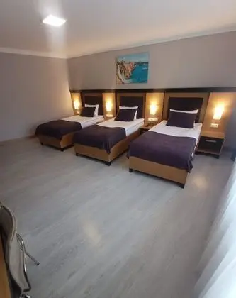 Standard Üç Kişilik Oda